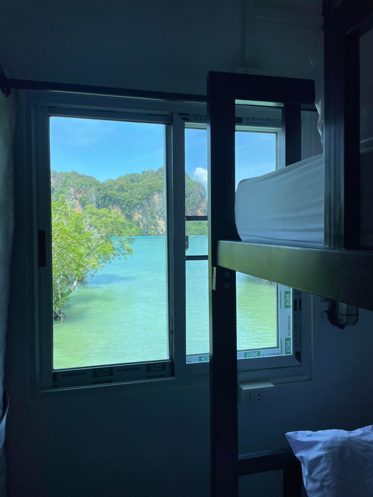 Social Quarters Blanco - Youth Hostel 18 To 35 Only Railay Beach Exterior foto